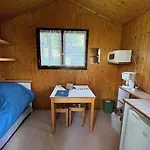 De 3*